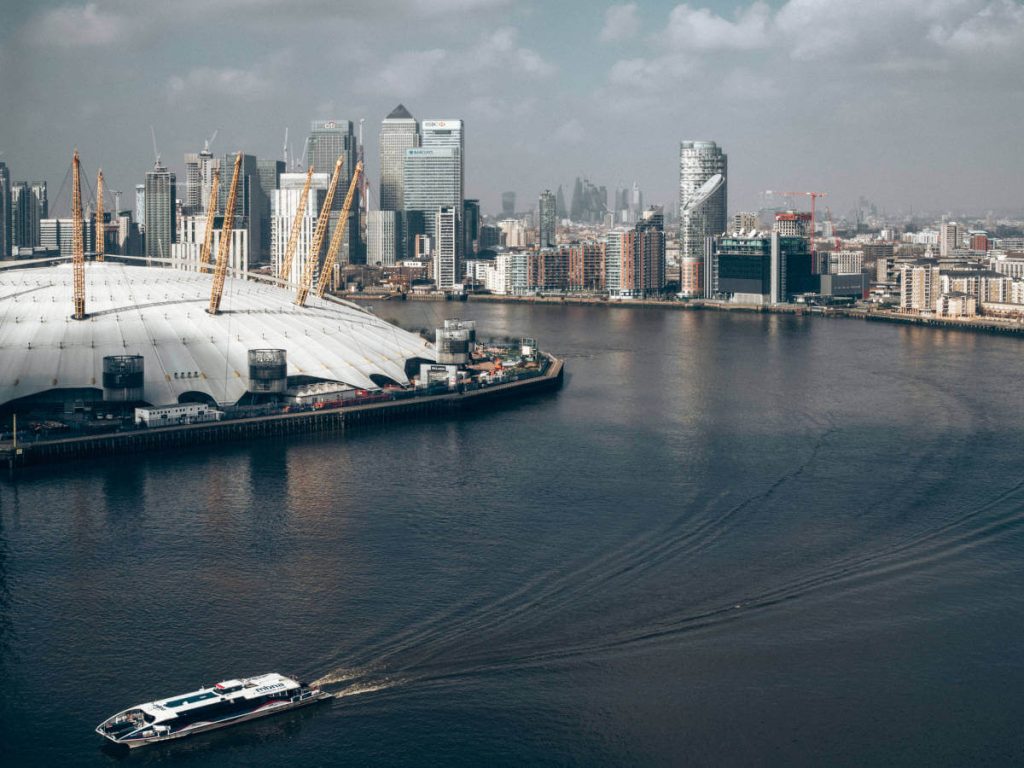 o2 and the river thames