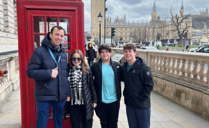 Happy guests in parliament sqaure